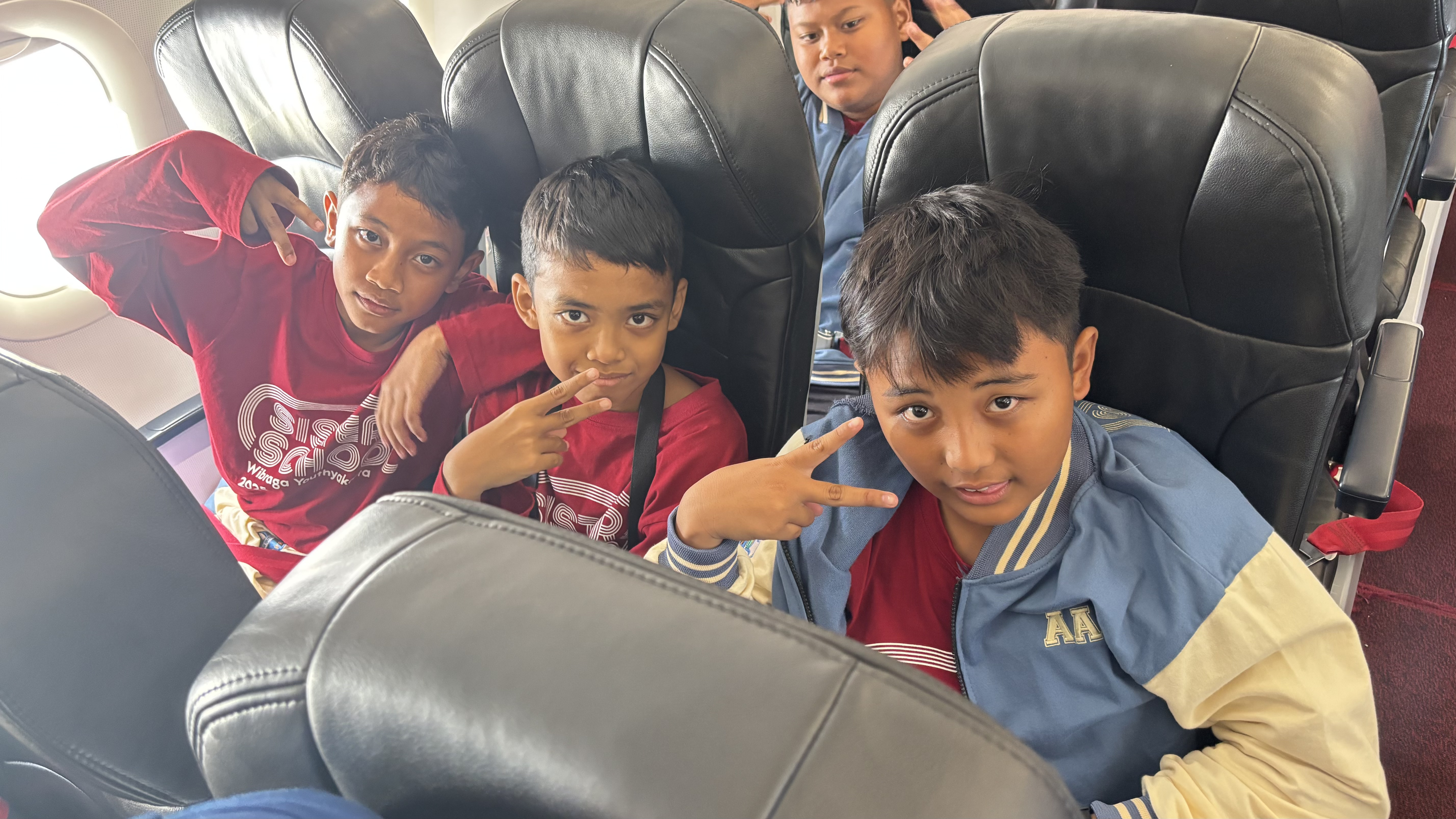 Suasana peserta di dalam pesawat